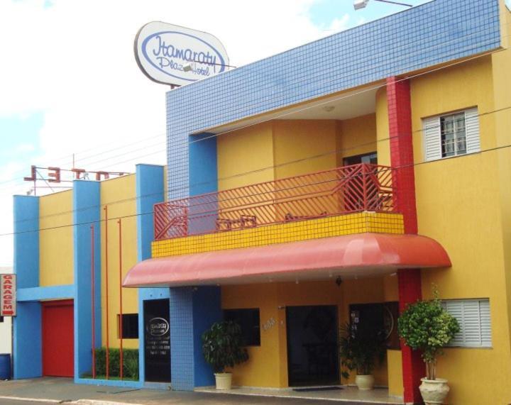 Itamaraty Plaza Hotel Nova Andradina Exterior photo