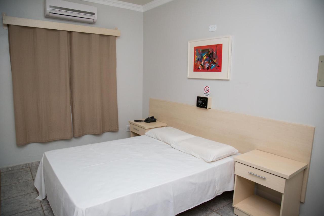 Itamaraty Plaza Hotel Nova Andradina Exterior photo